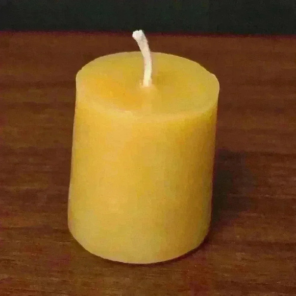 Beeswax Votive Candle Handmade by Blossom Hill Nursery -Ontario,  Canada - Picture 3 of 4